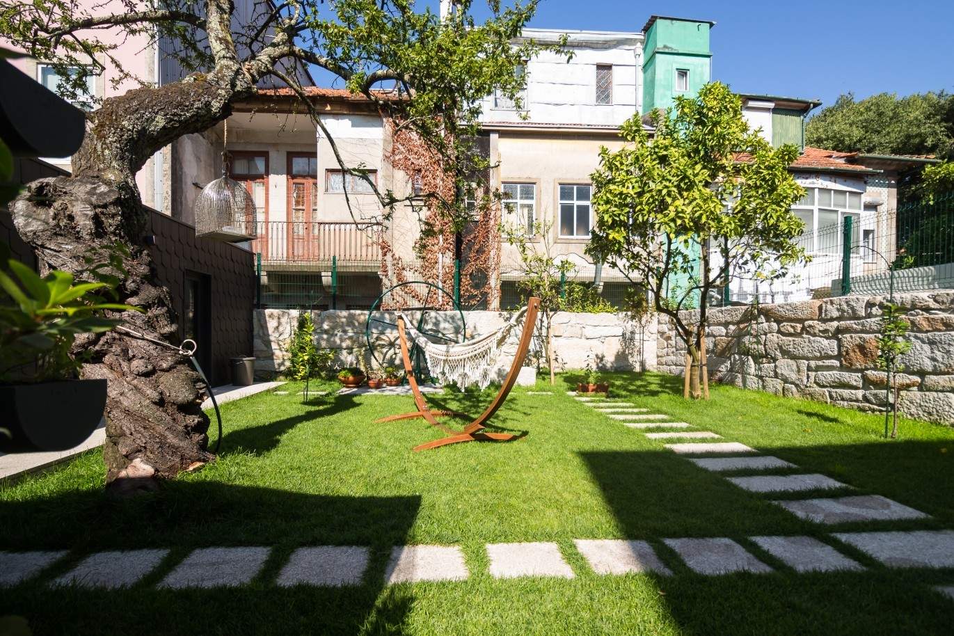 Vivienda moderna con jardín en venta, Porto, Portugal _92222
