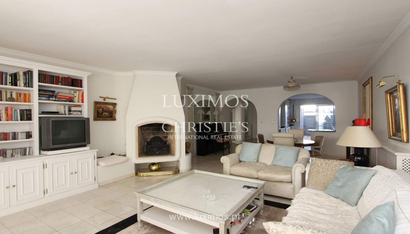 Venda de moradia com piscina em Vale do Lobo, Algarve_94576