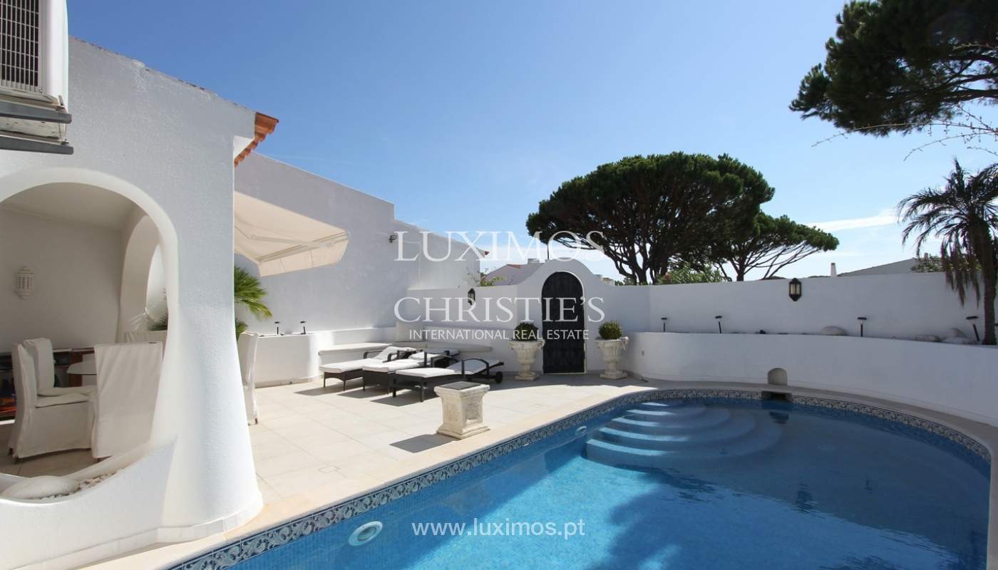 Venda de moradia com piscina em Vale do Lobo, Algarve_94580