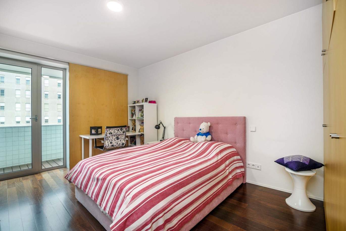 Venda de apartamento de luxo com boas áreas e varanda, Boavista, Porto_94739