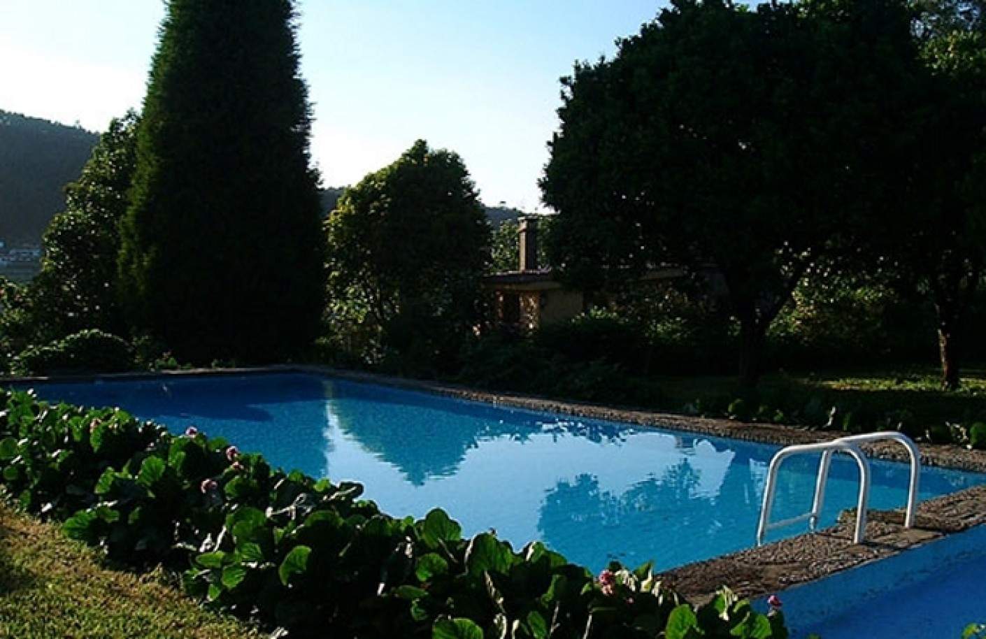Casa de campo con jardín, piscina y pista de tenis en Quintiães, Portugal_9478