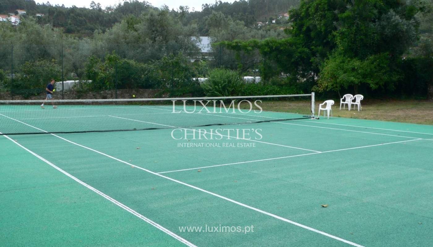 Landhaus mit Garten, pool und Tennisplatz in Quintiães, Portugal_9512