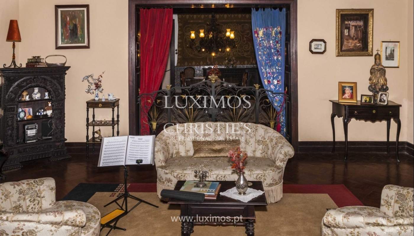 Country House with a wine cellar, a swimming pool and fruit trees in the North of Portugal_966