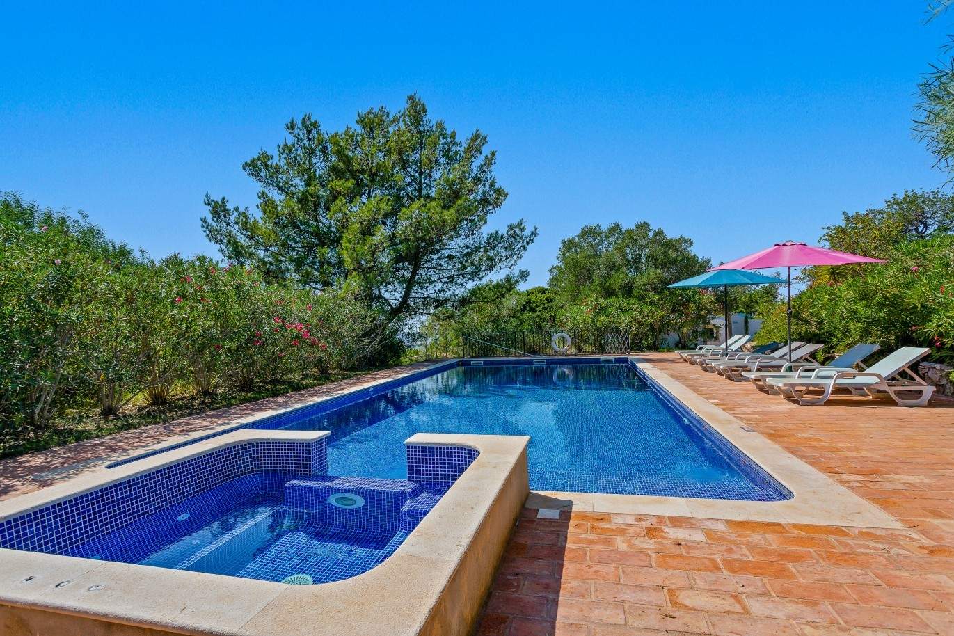 Venda de moradia com piscina e vista mar em Tunes, Silves, Algarve_97128