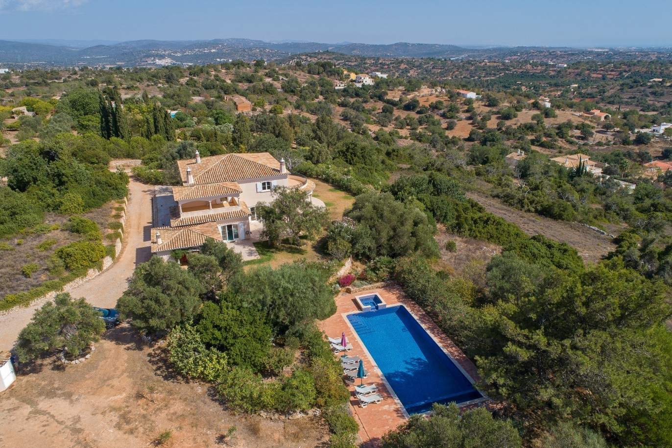 Sale of villa with pool and sea view near Silves, Algarve, Portugal_97135