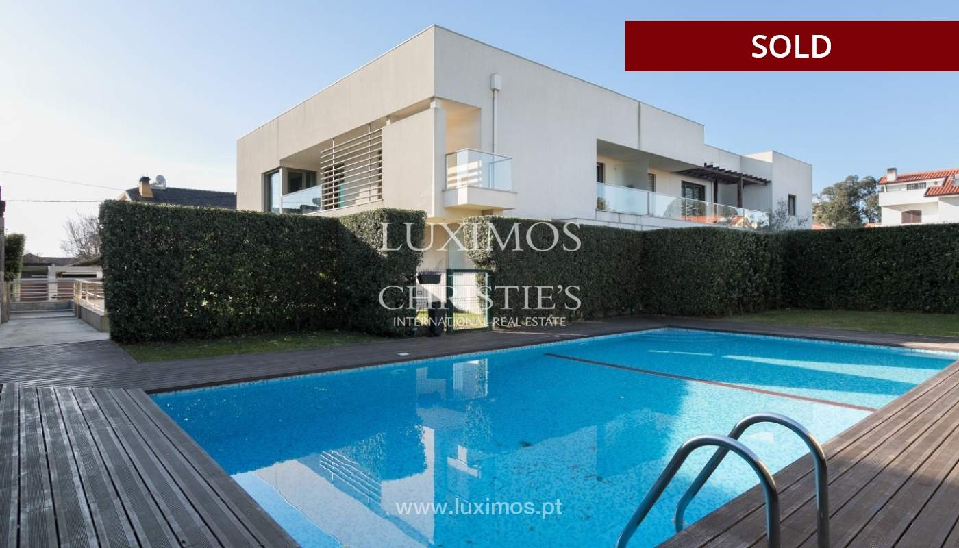 Sale of villa with pool and garden in Vila Nova de Gaia, Portugal_97417