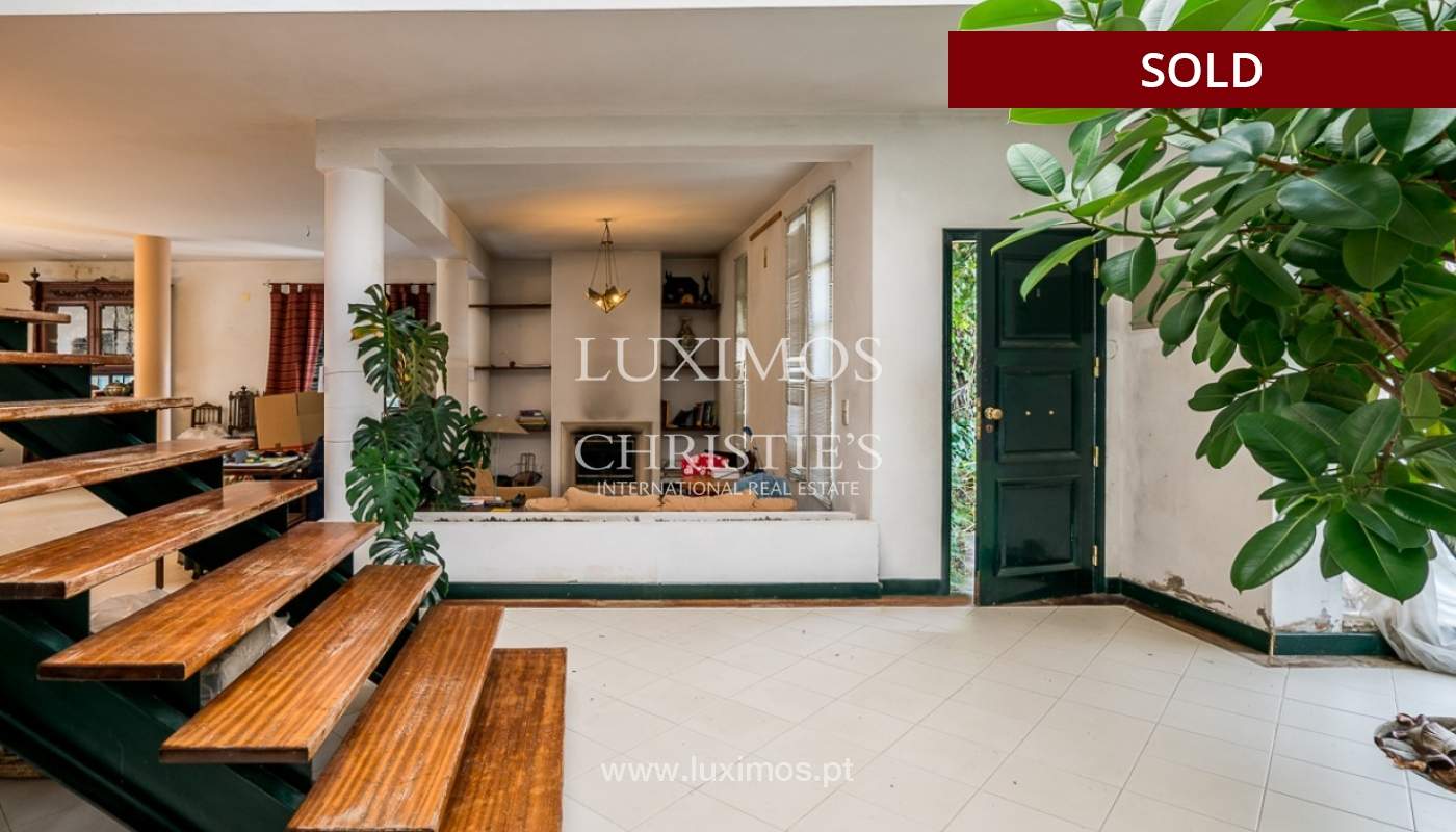 Sale of house with garden near the sea in Faro, Algarve, Portugal_97580