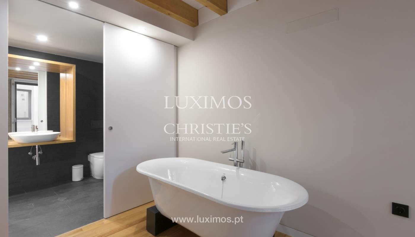 Sale of modern and rebuilt house in Porto downtown, Portugal_97949