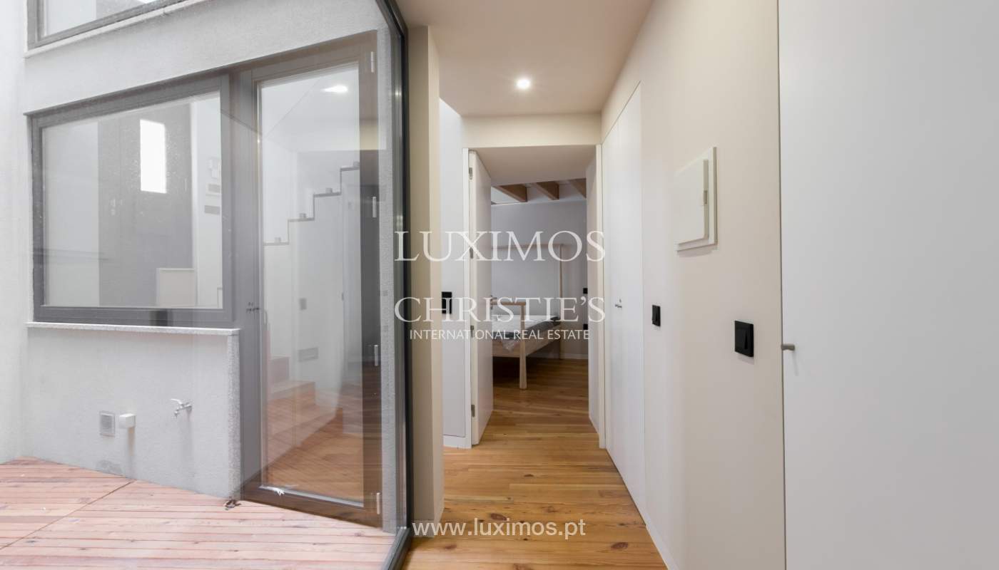 Sale of modern and rebuilt house in Porto downtown, Portugal_97953