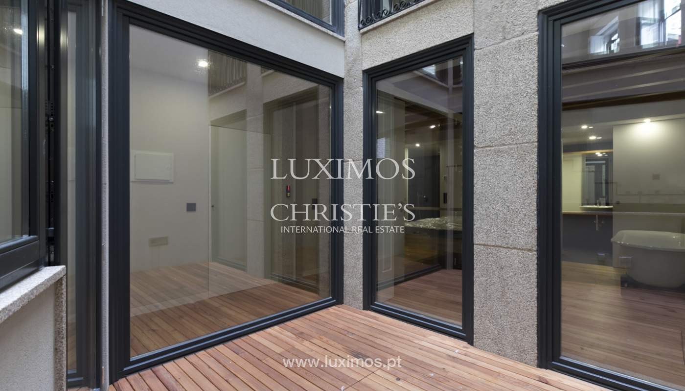 Sale of modern and rebuilt house in Porto downtown, Portugal_97956