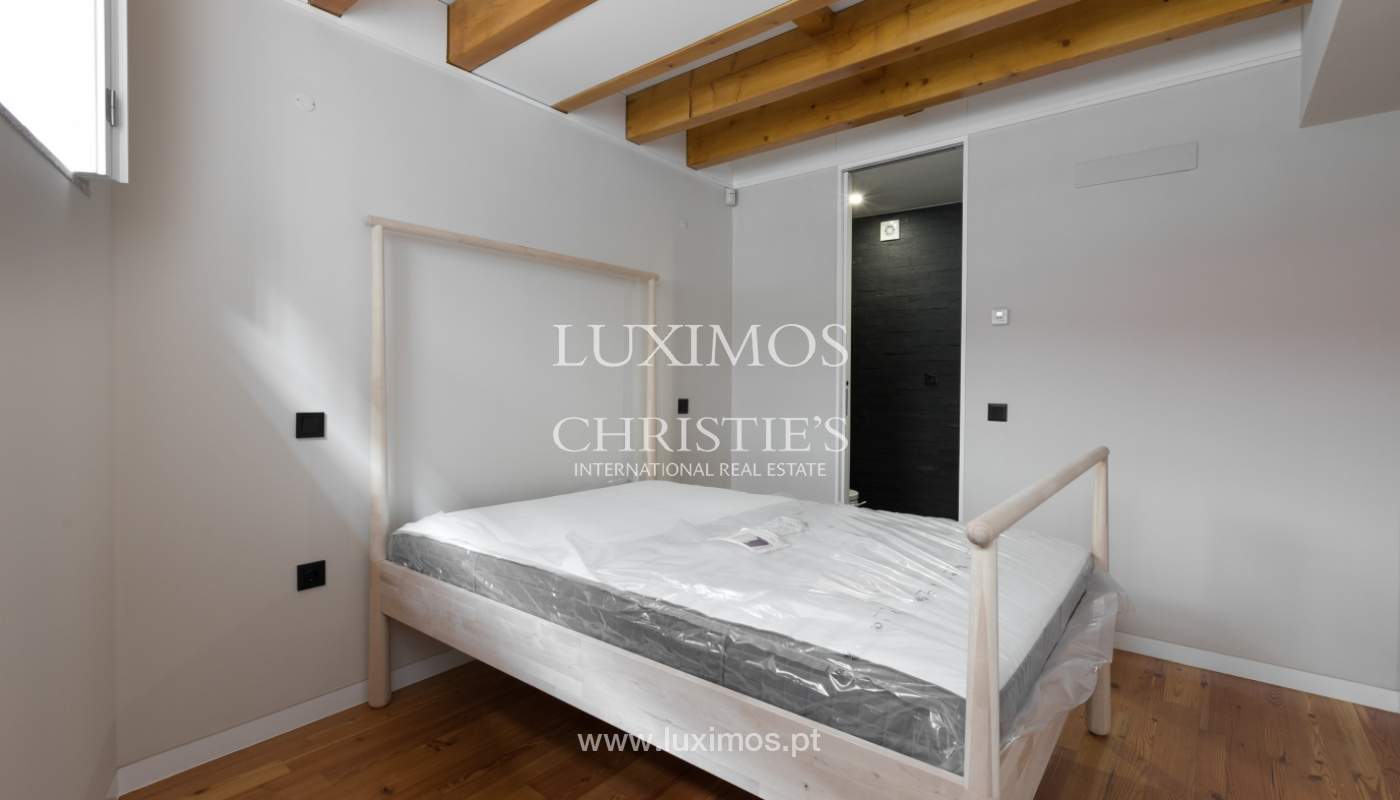 Sale of modern and rebuilt house in Porto downtown, Portugal_97958