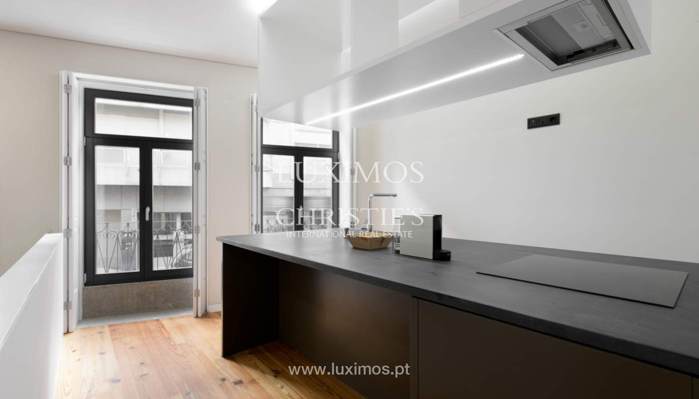 Sale of modern and rebuilt house in Porto downtown, Portugal_97964