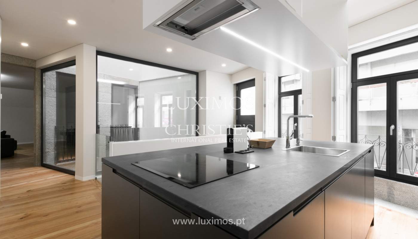Sale of modern and rebuilt house in Porto downtown, Portugal_97969