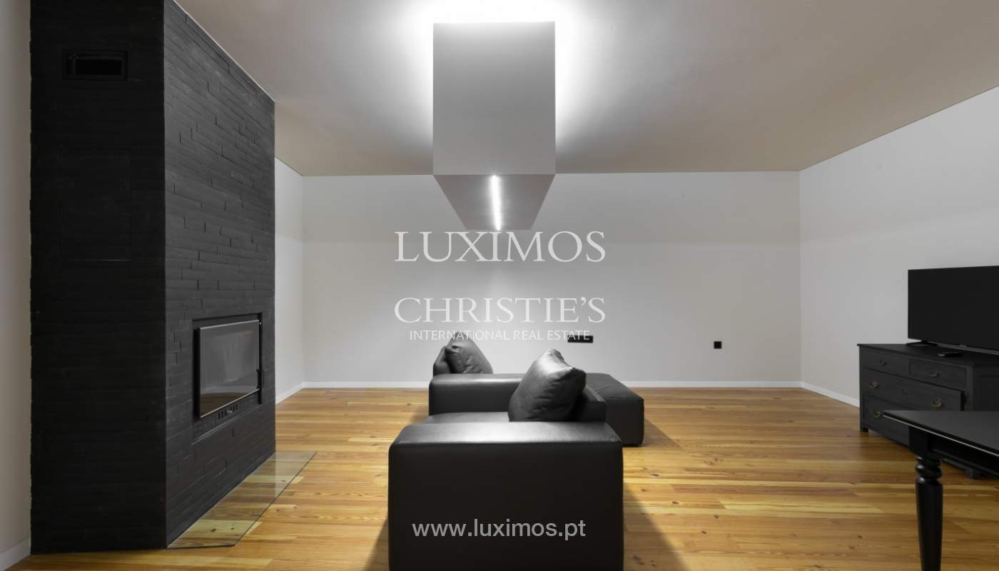 Sale of modern and rebuilt house in Porto downtown, Portugal_97971