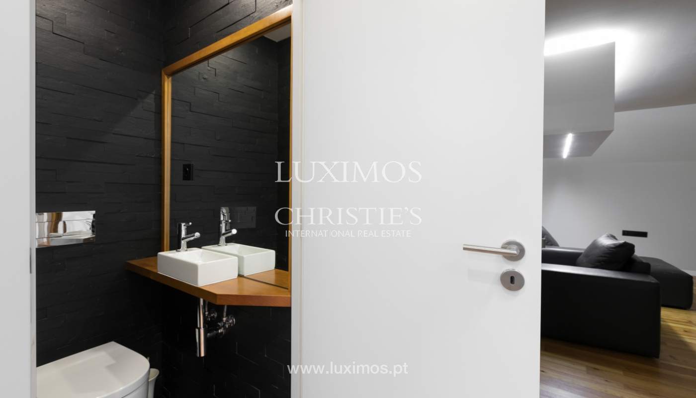 Sale of modern and rebuilt house in Porto downtown, Portugal_97977