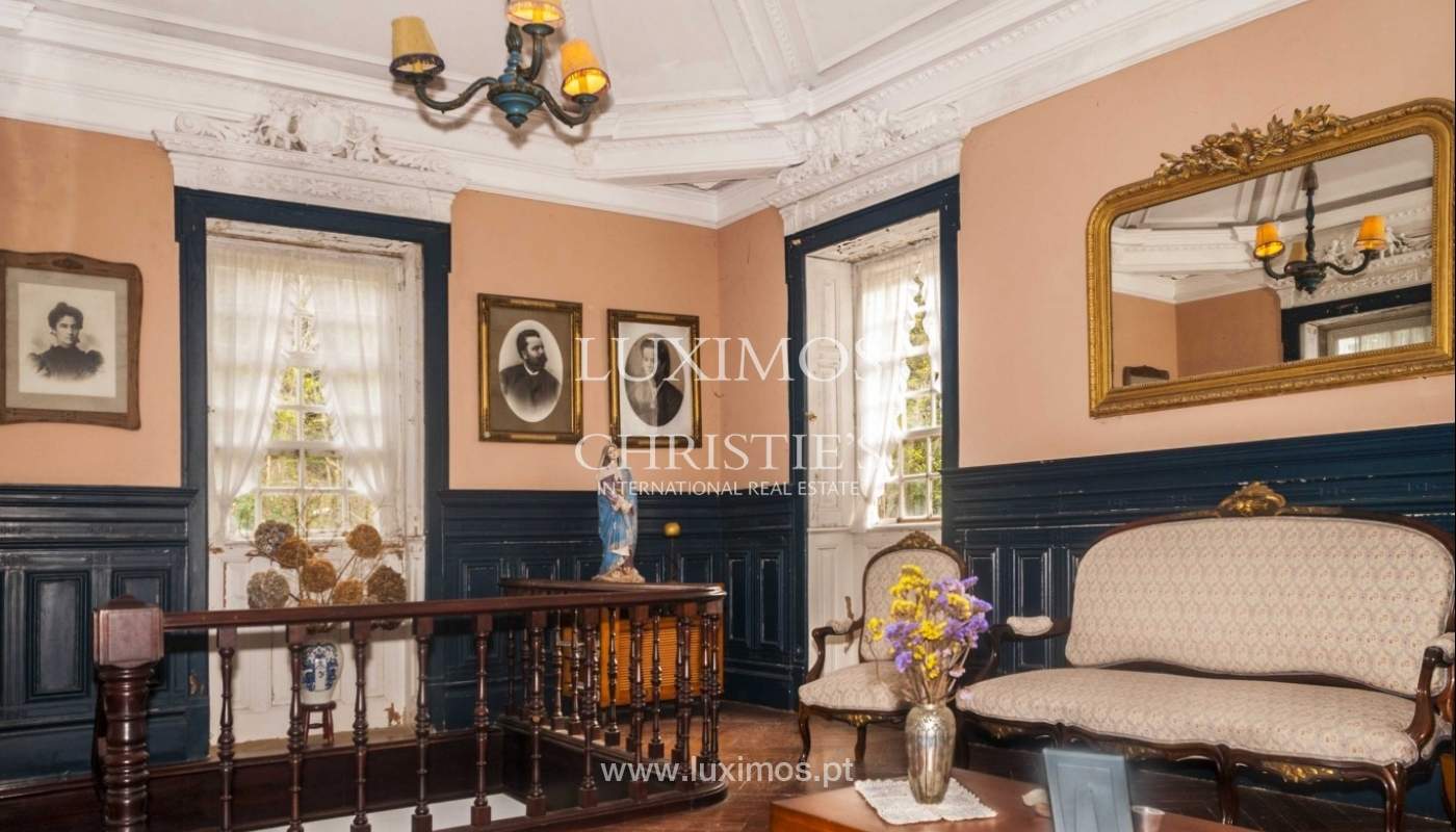 Country House with a wine cellar, a swimming pool and fruit trees in the North of Portugal_990