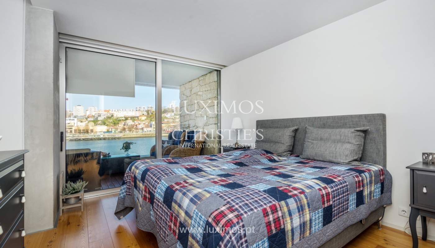 Sale of luxury apartment with river views, V. N. Gaia, Porto, Portugal_99239