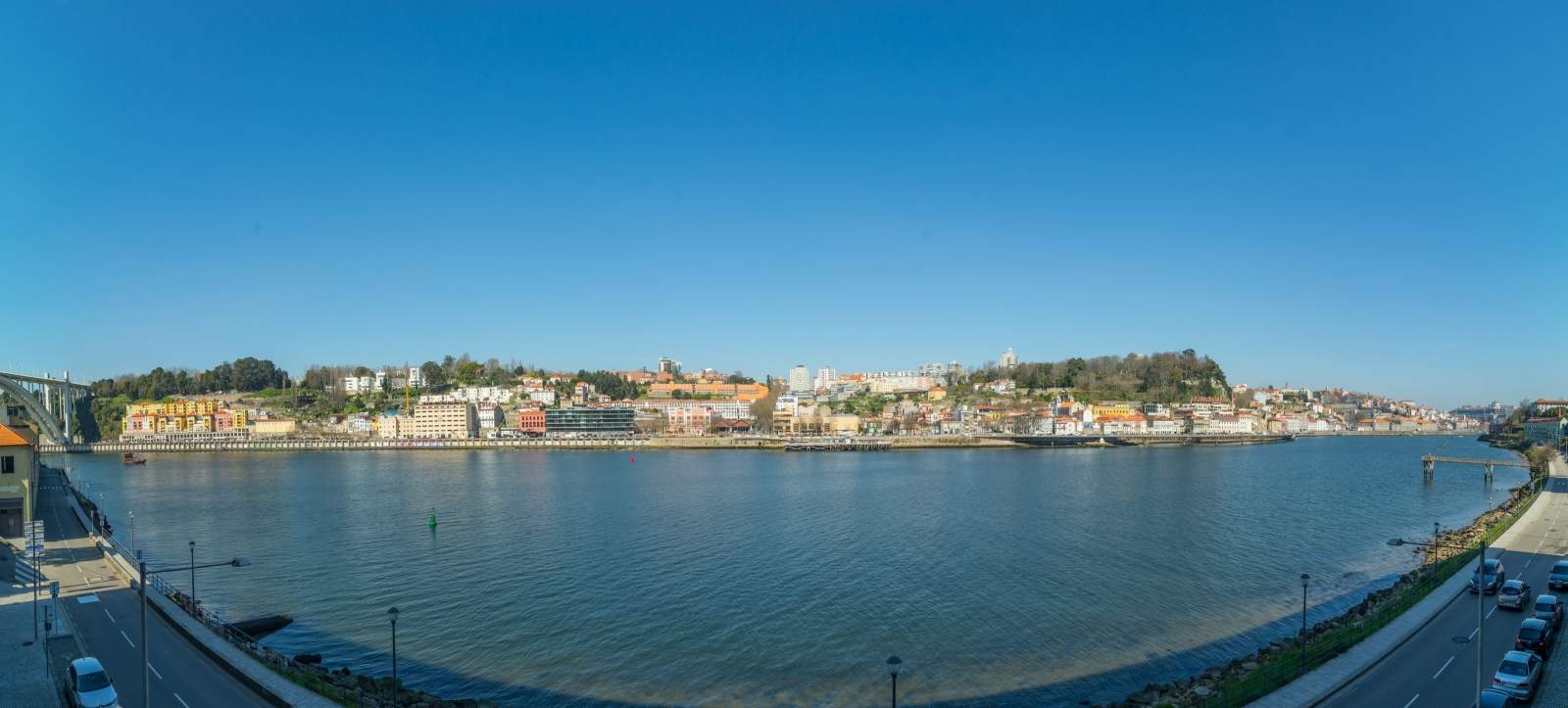 Sale of luxury apartment with river views, V. N. Gaia, Porto, Portugal_99253