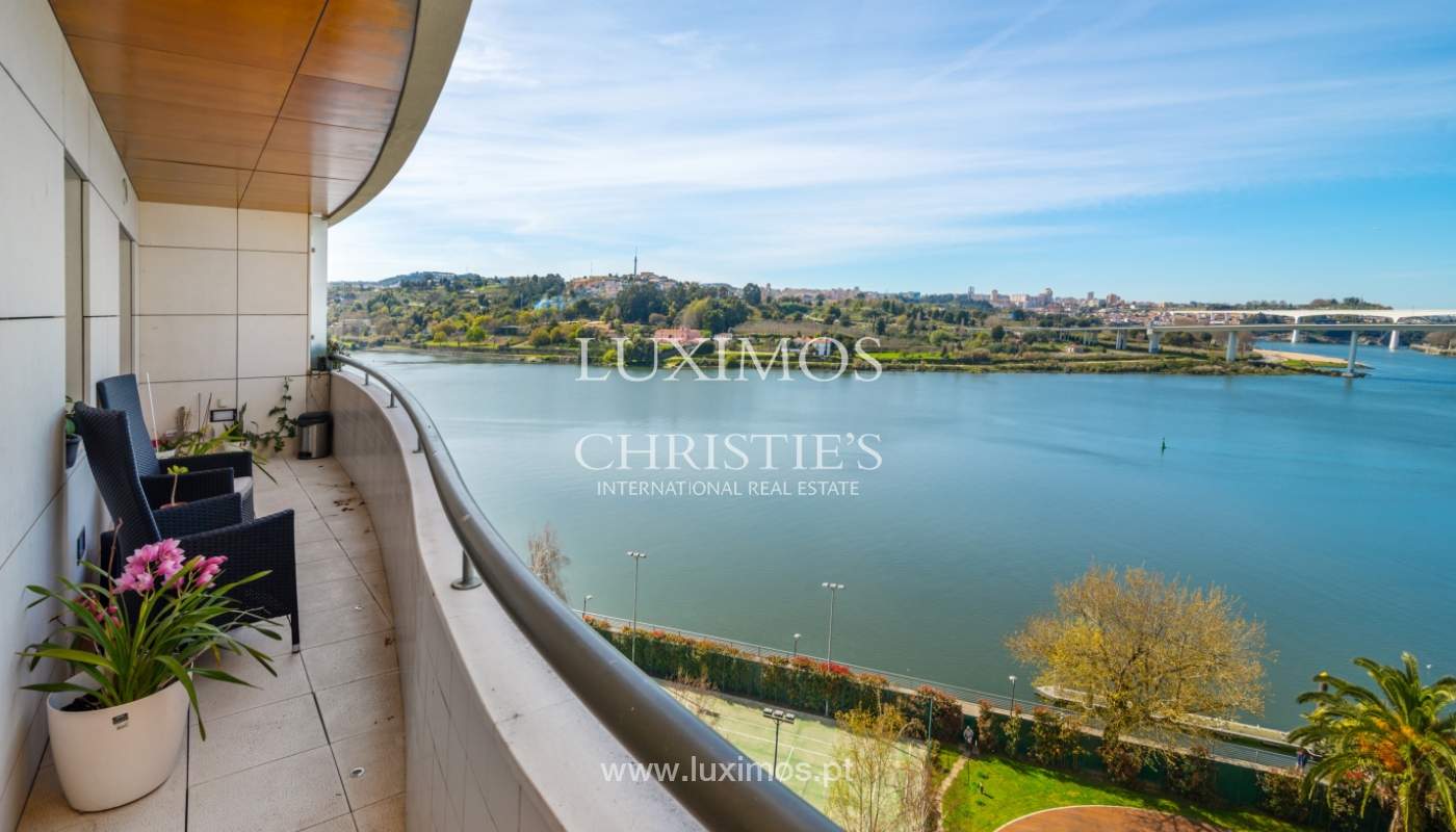 Sale: apartment w/ river views, in luxury condominium, Porto, Portugal_99613