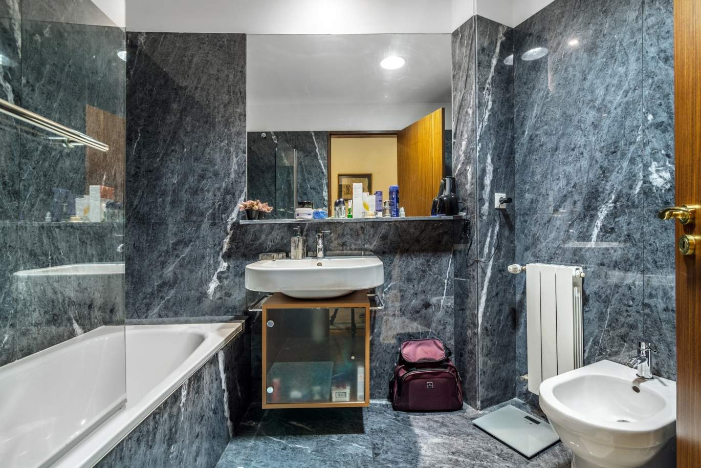 Sale: apartment w/ river views, in luxury condominium, Porto, Portugal_99620