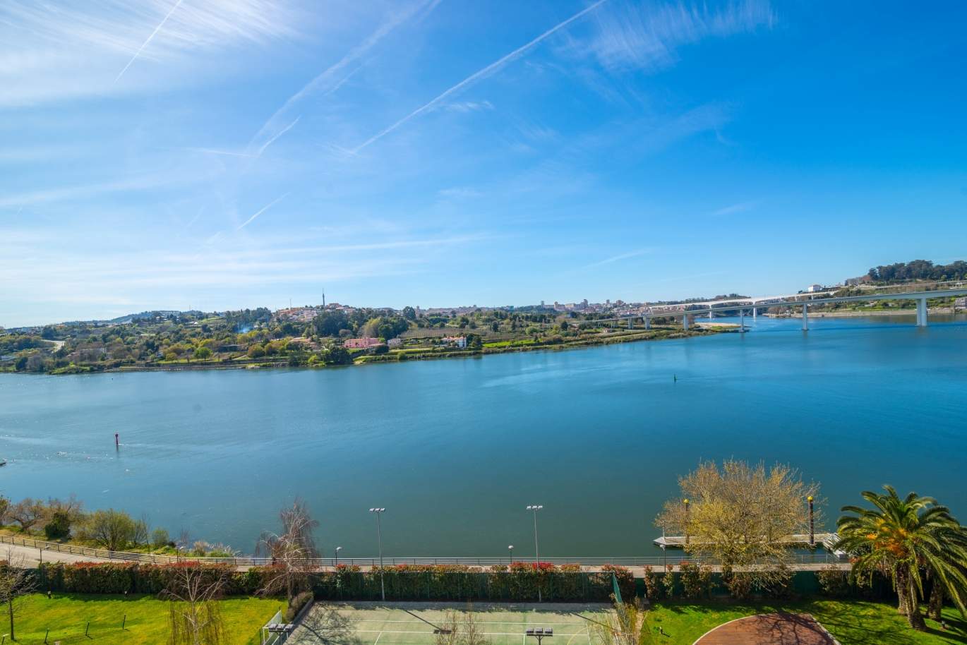 Venda apartamento com vistas rio, condomínio de luxo, Porto, Portugal_99627