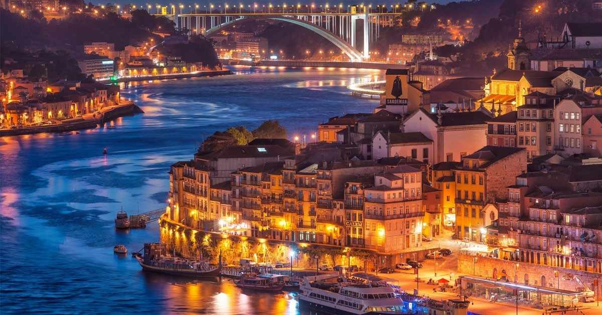 Between the sea and the Douro River, a journey through Porto real estate