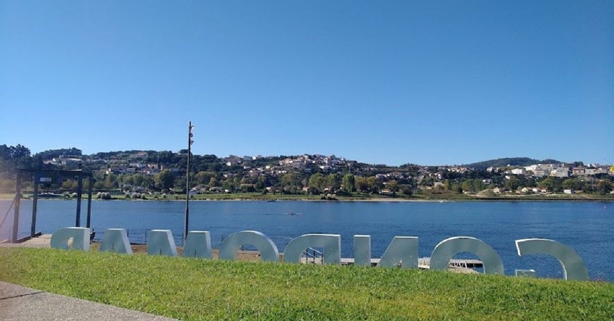 Porto: Can old cities have new districts?